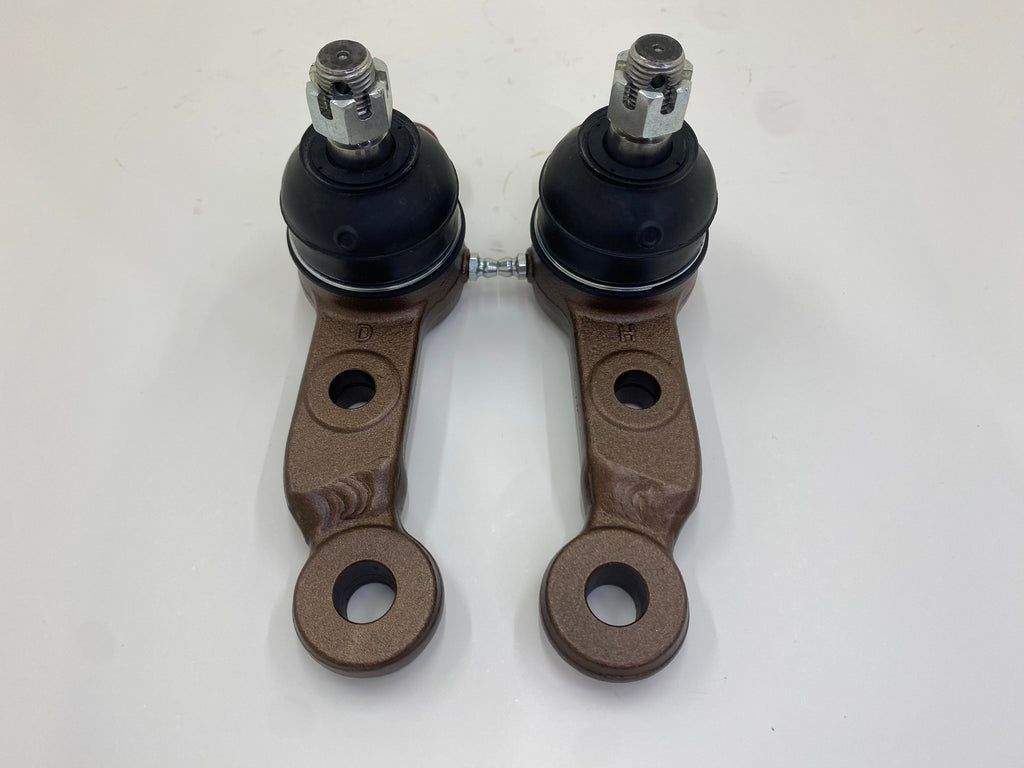 98-05 GS / 97-05 Aristo Hot Strike High-angle ball joints